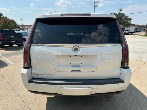 2015 Cadillac Escalade ESV Sport