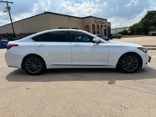 2016 Hyundai Genesis 3.8