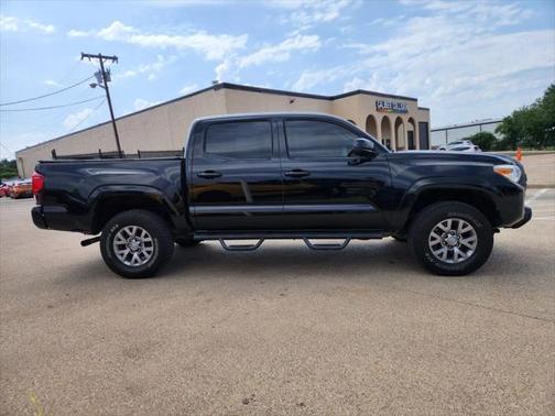 2018 Toyota Tacoma SR