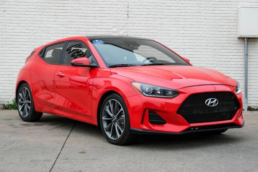 2020 Hyundai Veloster 2