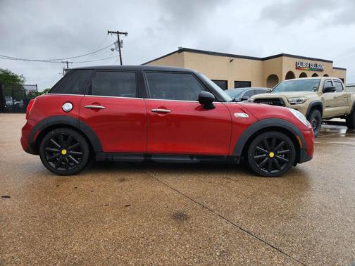 Red 2016 MINI Hardtop Cooper S