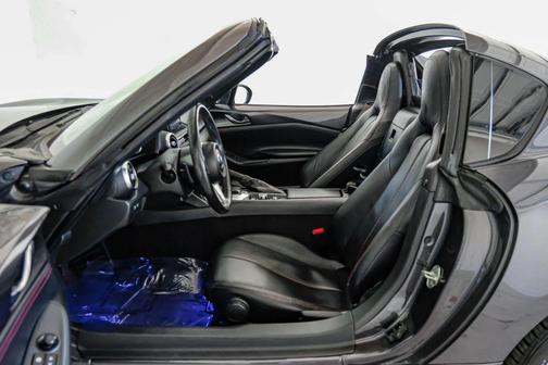 2019 Mazda MX-5 Miata RF Grand Touring