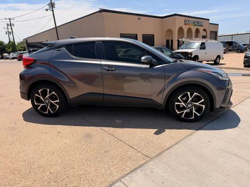 Gray 2021 Toyota C-HR XLE