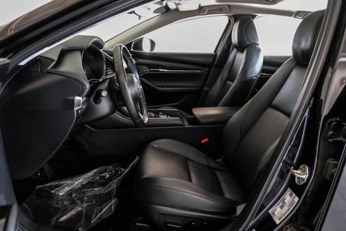 2022 Mazda Mazda3 FWD w/Preferred Package