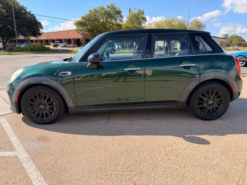2017 MINI Hardtop Cooper