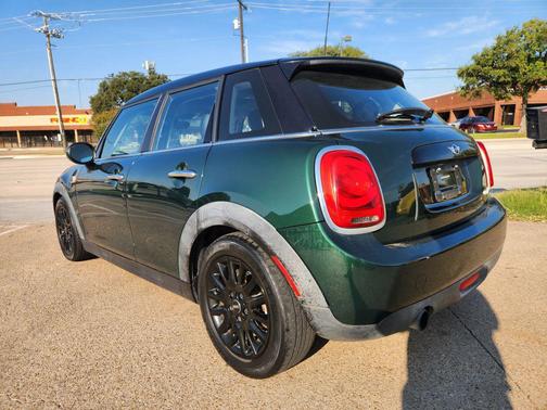 2017 MINI Hardtop Cooper