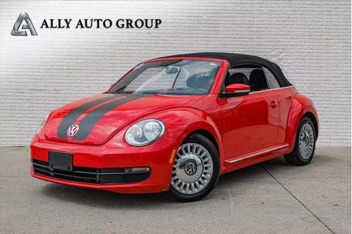 2015 Volkswagen Beetle Auto 1.8T w/Tech