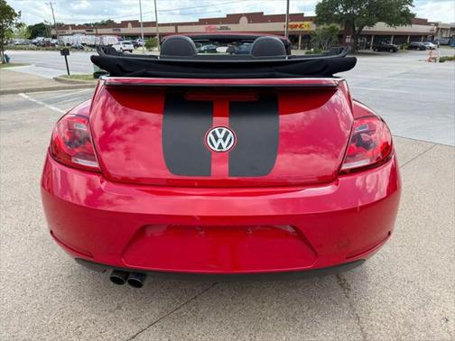 2015 Volkswagen Beetle Auto 1.8T w/Tech