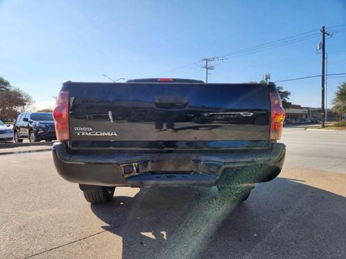 2014 Toyota Tacoma Base