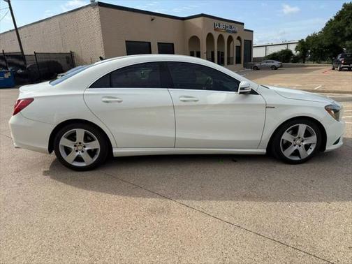 2015 Mercedes-Benz CLA-Class Base