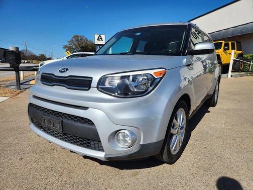 2017 Kia Soul +
