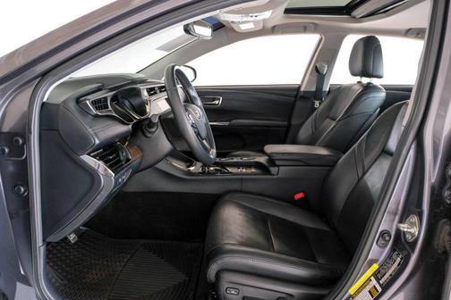 2013 Toyota Avalon Hybrid Limited