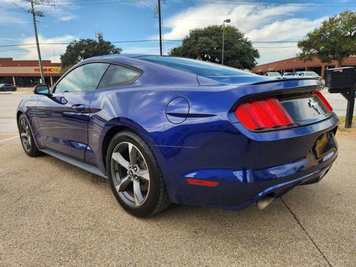 2015 Ford Mustang V6
