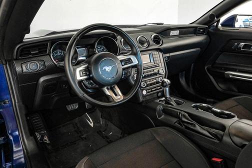 2015 Ford Mustang V6