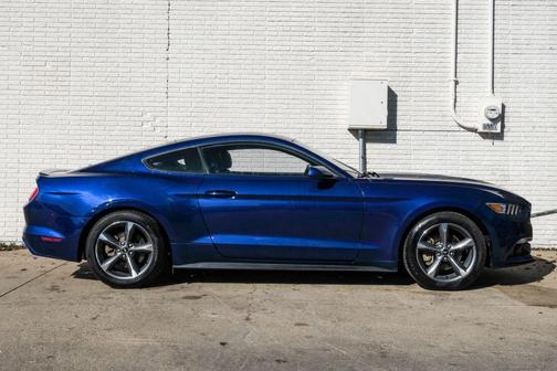 2015 Ford Mustang V6
