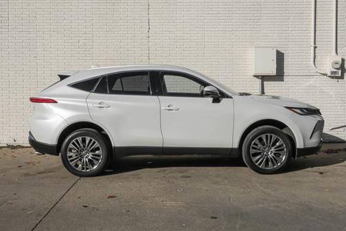 2022 Toyota Venza Limited