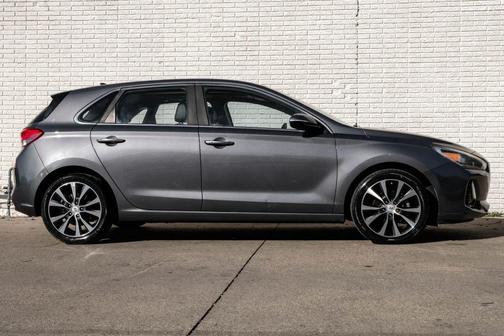 2018 Hyundai Elantra GT Base