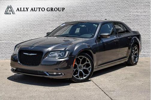 2016 Chrysler 300 S