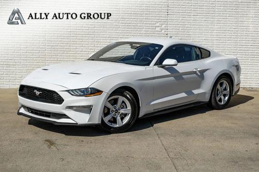 2020 Ford Mustang EcoBoost