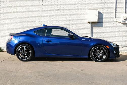 2016 Scion FR-S Base