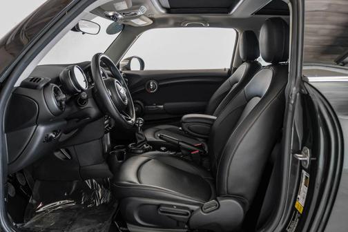 2016 MINI Hardtop Cooper