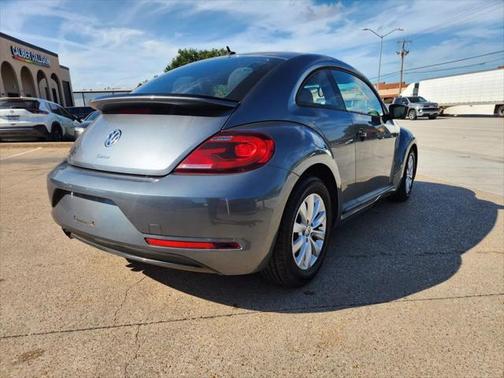 2018 Volkswagen Beetle 2.0T S