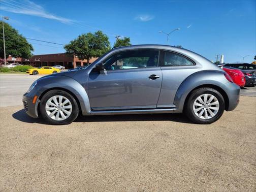 2018 Volkswagen Beetle 2.0T S