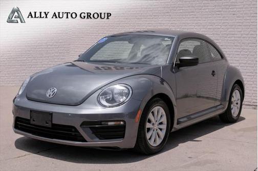 2018 Volkswagen Beetle 2.0T S