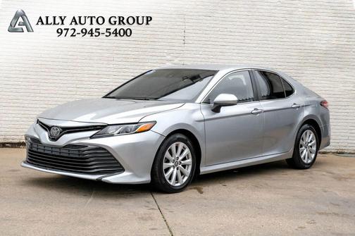 Silver 2019 Toyota Camry LE