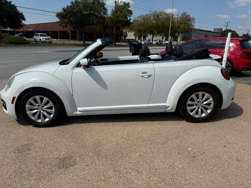 2018 Volkswagen Beetle 2.0T S