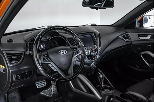 2016 Hyundai Veloster Turbo