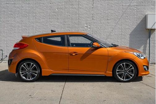 2016 Hyundai Veloster Turbo