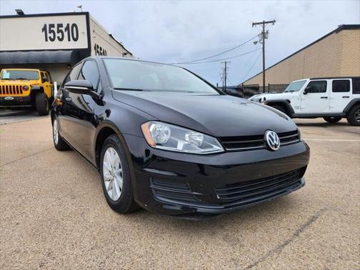 2017 Volkswagen Golf TSI S 4-Door