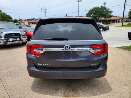 Gray 2019 Honda Odyssey Elite