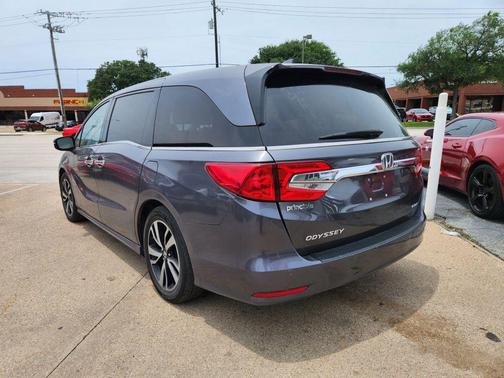 Gray 2019 Honda Odyssey Elite