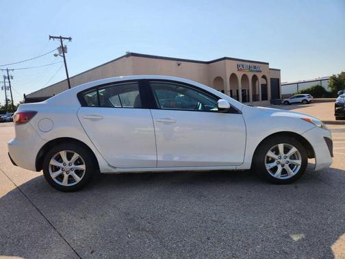 2011 Mazda Mazda3 i Touring
