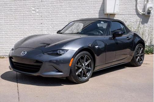 2016 Mazda MX-5 Miata Club