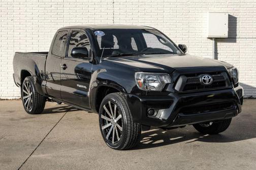 2014 Toyota Tacoma Base