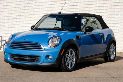 2013 MINI Convertible Cooper