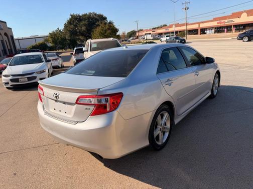 2013 Toyota Camry SE