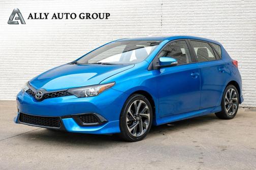 2016 Scion iM Hatchback 4D