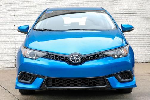2016 Scion iM Hatchback 4D