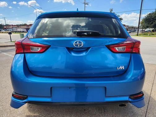2016 Scion iM Hatchback 4D
