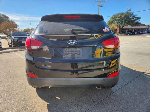 2015 Hyundai TUCSON SE