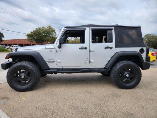 2011 Jeep Wrangler Unlimited Sport