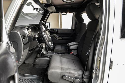 2011 Jeep Wrangler Unlimited Sport