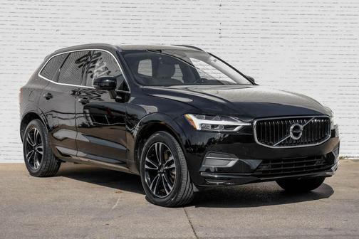 2020 Volvo XC60 T6 Momentum