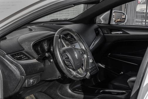 2015 Lincoln MKC Base