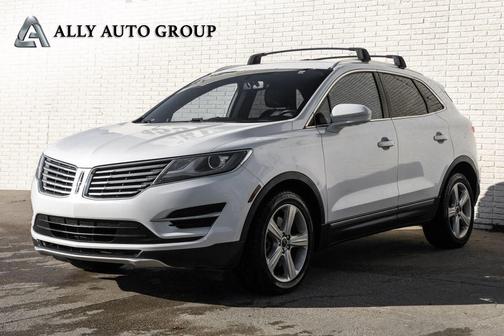 2015 Lincoln MKC Base