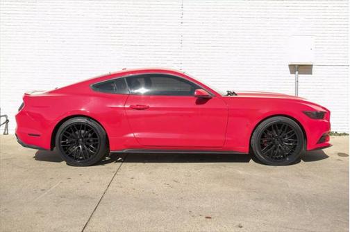 2017 Ford Mustang EcoBoost Premium